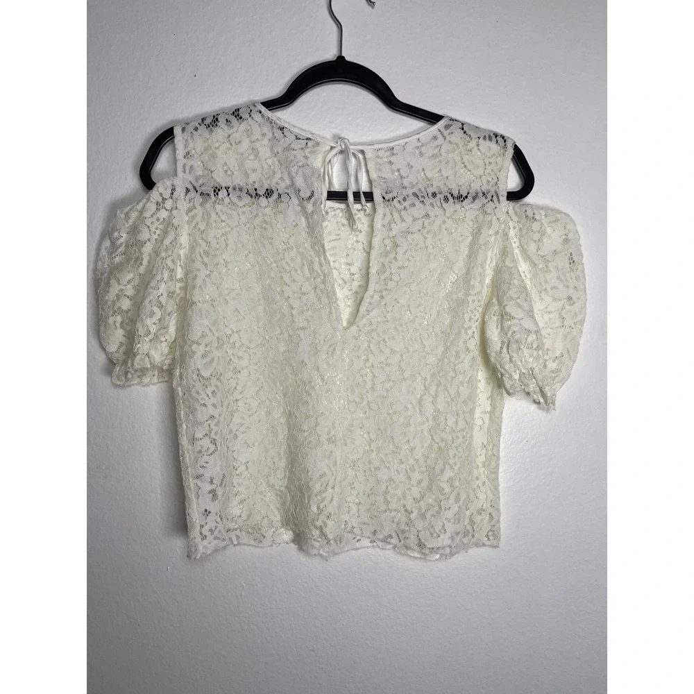 Zara Woman Basic Cream Floral Lace Cold Shoulder Puff Sleeve Ruffle Top Medium